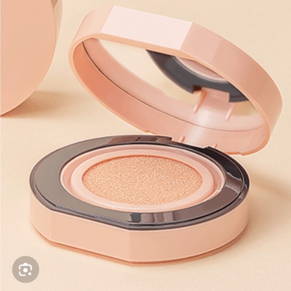 VIRAL Korean Beauty Riman Luminous Glow Cushion Foundation 23 Natural Beige - Picture 2 of 9